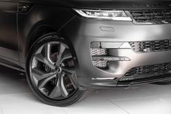 2025 Land Rover Range Rover Sport D350 Autobiography