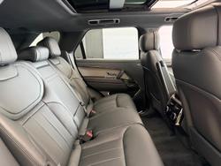 2025 Land Rover Range Rover Sport D250 Dynamic SE