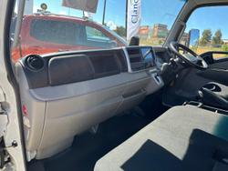 2020 Fuso Canter 815