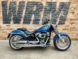 Harley-Davidson FAT BOY 117 (flfb)