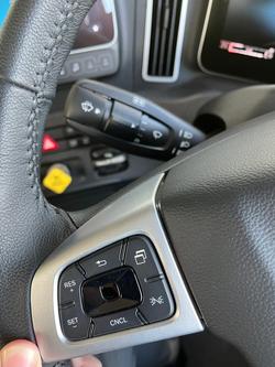 2024 Freightliner Cascadia 116 Tipper White