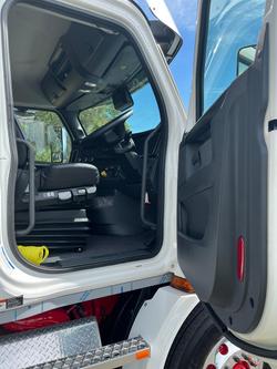 2024 Freightliner Cascadia 116 White