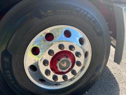 2024 Freightliner Cascadia 116 Tipper White