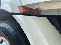 2024 Freightliner Cascadia 116 Tipper White