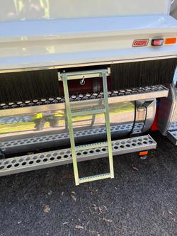 2024 Freightliner Cascadia 116 Tipper White