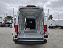 2025 Iveco Daily 35S18V