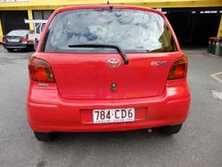 2005 Toyota Echo NCP10R MY03 Red
