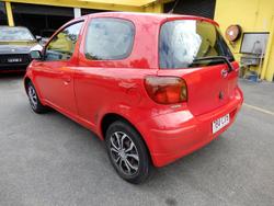 2005 Toyota Echo NCP10R MY03 Red