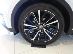 2025 Toyota C-HR Koba