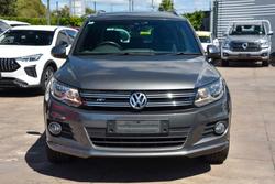 2015 Volkswagen Tiguan 155TSI R-Line