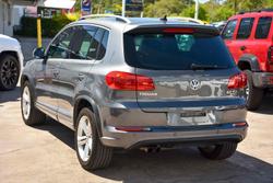 2015 Volkswagen Tiguan 155TSI R-Line