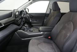 2022 Toyota Kluger GX