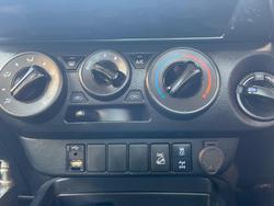 2021 Toyota Hilux SR