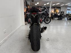 2022 BMW Motorrad S 1000 R Red