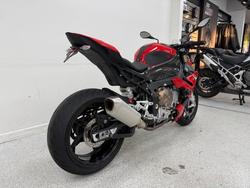 2022 BMW Motorrad S 1000 R Red