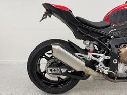 2022 BMW Motorrad S 1000 R Red