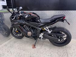 2022 Honda CBR650R BLACK