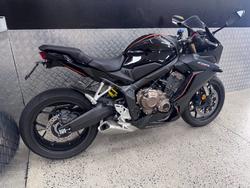 2022 Honda CBR650R BLACK