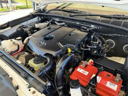 2016 Toyota Hilux SR GUN126R 4X4 Dual Range Glacier White