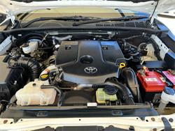 2016 Toyota Hilux SR GUN126R 4X4 Dual Range Glacier White