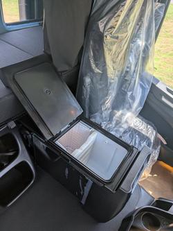 2025 Iveco S-Way AT230