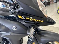 2019 Suzuki V-Strom 650 ABS (DL650A) V-Strom Black
