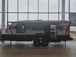 2025 JB Caravans Dirt Road Extreme 20'8 Family (2 X Bunk)