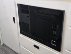 2025 JB Caravans Scorpion Sting Air 21'6 Rd Club