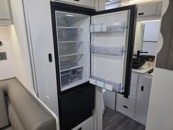 2025 JB Caravans Scorpion Sting Air 21'6 Rd Club