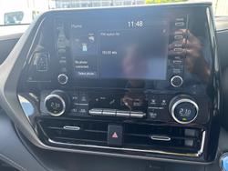 2022 Toyota Kluger GX