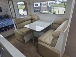 2016 New Age Caravans Oz Classic Oz22cl