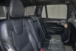 2020 Volvo XC90 T6 R-Design