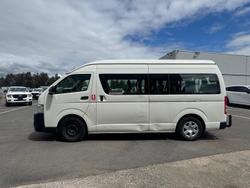 2018 Toyota Hiace Commuter