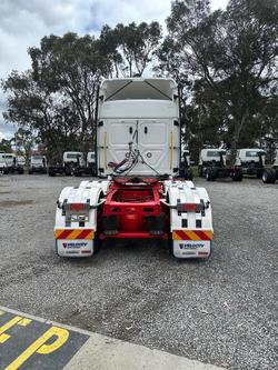 2023 Freightliner Cascadia 116 WHITE