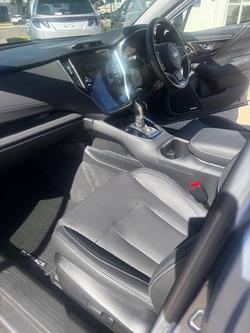 2022 Subaru Outback AWD Touring