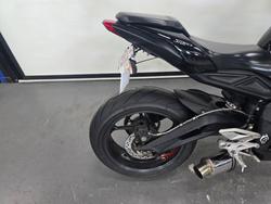 2018 Triumph STREET TRIPLE S 660 LAMS Black