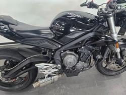 2018 Triumph STREET TRIPLE S 660 LAMS Black