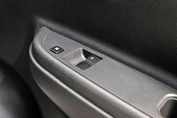 2019 Mitsubishi Triton GLX MR MY19 4x2 White