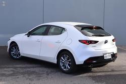 2025 Mazda 3 G20 Pure