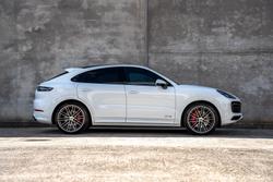 2021 Porsche Cayenne GTS