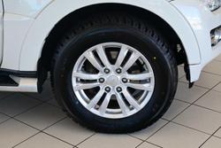 2016 Mitsubishi Pajero GLX