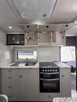 2022 JB Caravans Dreamline 22' Front Door Family Bunk