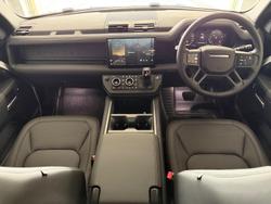 2025 Land Rover Defender 110 D250 S