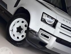 2025 Land Rover Defender 110 D250 S