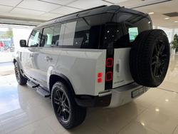 2025 Land Rover Defender 110 D250 S
