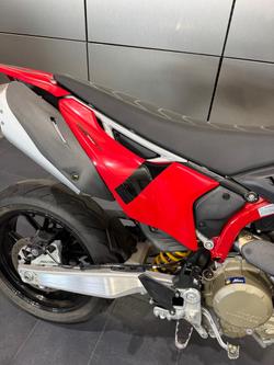 2024 Ducati Hypermotard 698 Mono Hypermotard Red