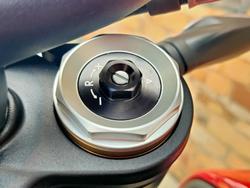 2025 DUCATI STREETFIGHTER V2 ROAD RED