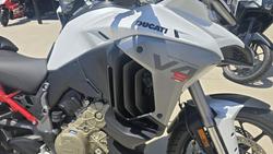 2025 Ducati Multistrada V4S Multistrada White