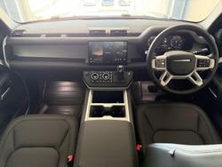 2025 Land Rover Defender 110 D250 S
