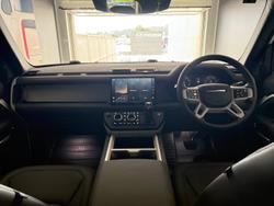 2025 Land Rover Defender 110 D250 S